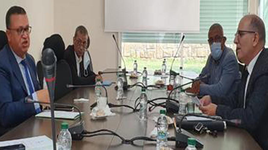 اجتماع المكتب التنفيذي للجمعية المغربية لرؤساء مجالس العمالات والأقاليم مع المدير العام للوكالة الوطنية لإنعاش الشغيل والكفاءات بتاريخ الجمعة 09 أكتوبر 2020
