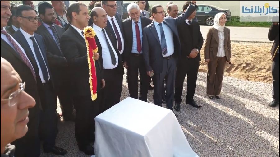 عامل ورئيس مجلس عمالة إقليم النواصر يشرف على توزيع سيارات الإسعاف على الإقليم وأشغال تقوية الطريق الإقليمي